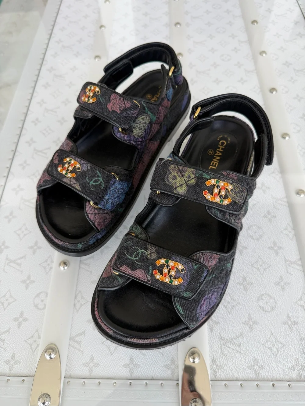 CHANEL 🖤 Interlocking CC Multicolor Denim Dad Sandals Sz 36